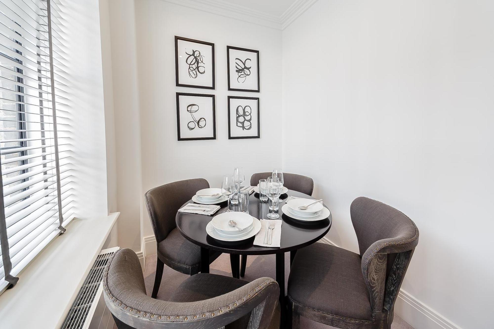 Palace Wharf Apartament *